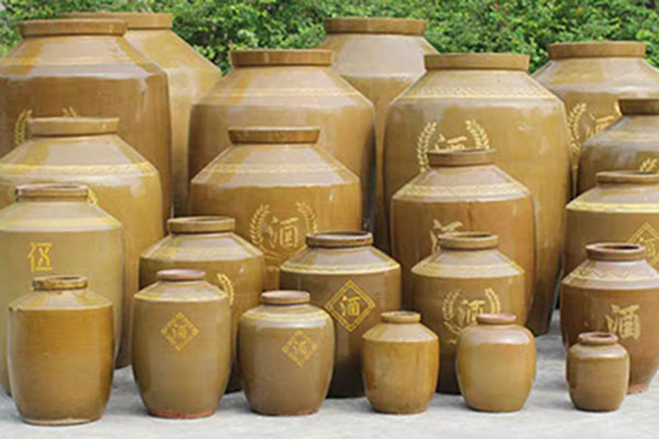 土陶酒壇批發(fā)廠家詮釋微量元素對(duì)白酒的好處