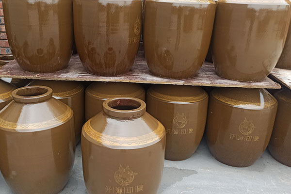 影響重慶名檀陶瓷批發(fā)價格的因素有哪些？